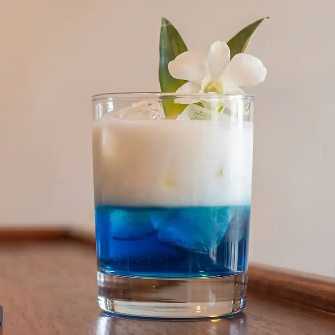 Miami Dolphins cocktail<br />
